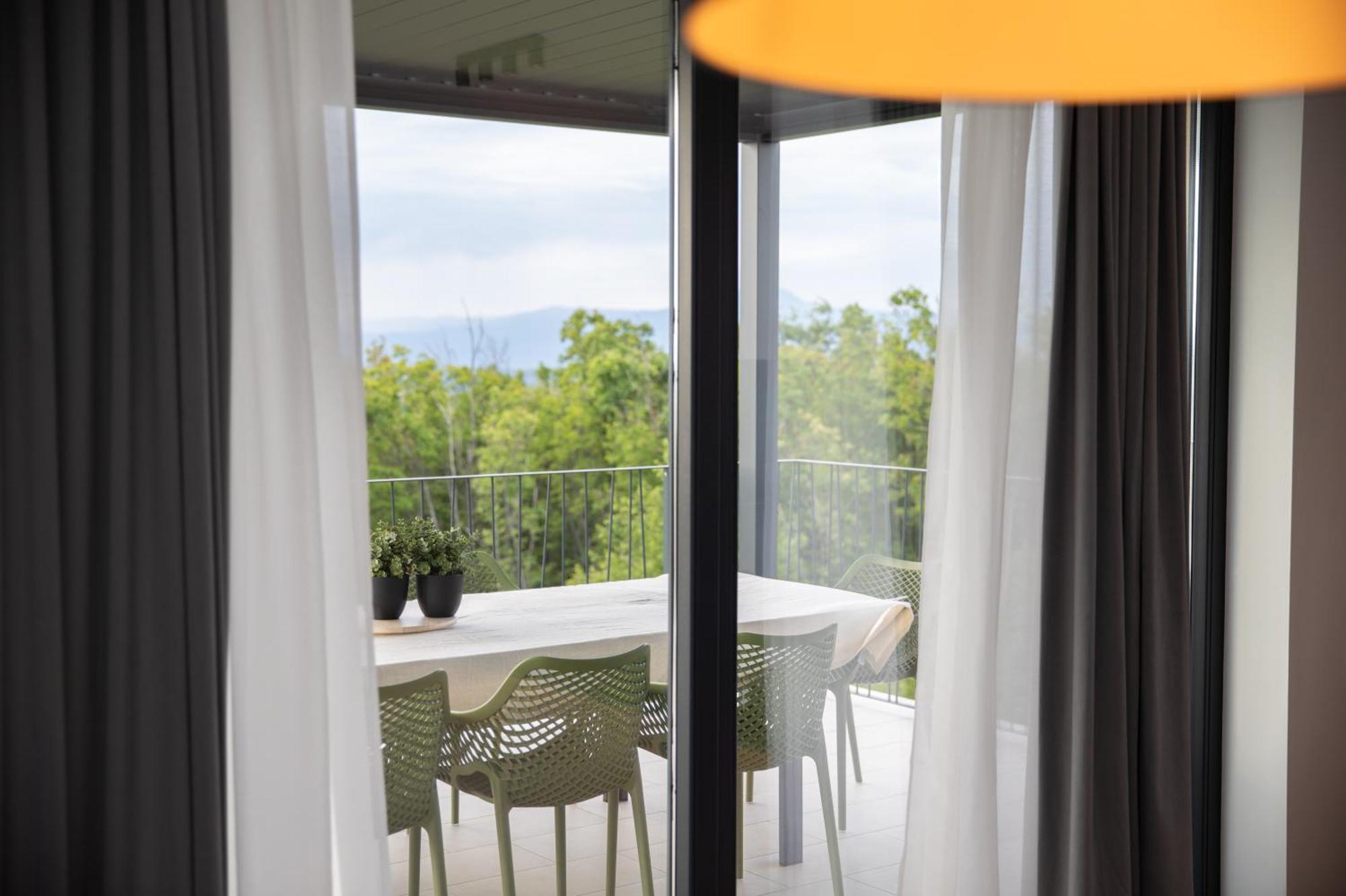 Villa Tonka With Jacuzzi Sauna And Private Pool Labin  Extérieur photo