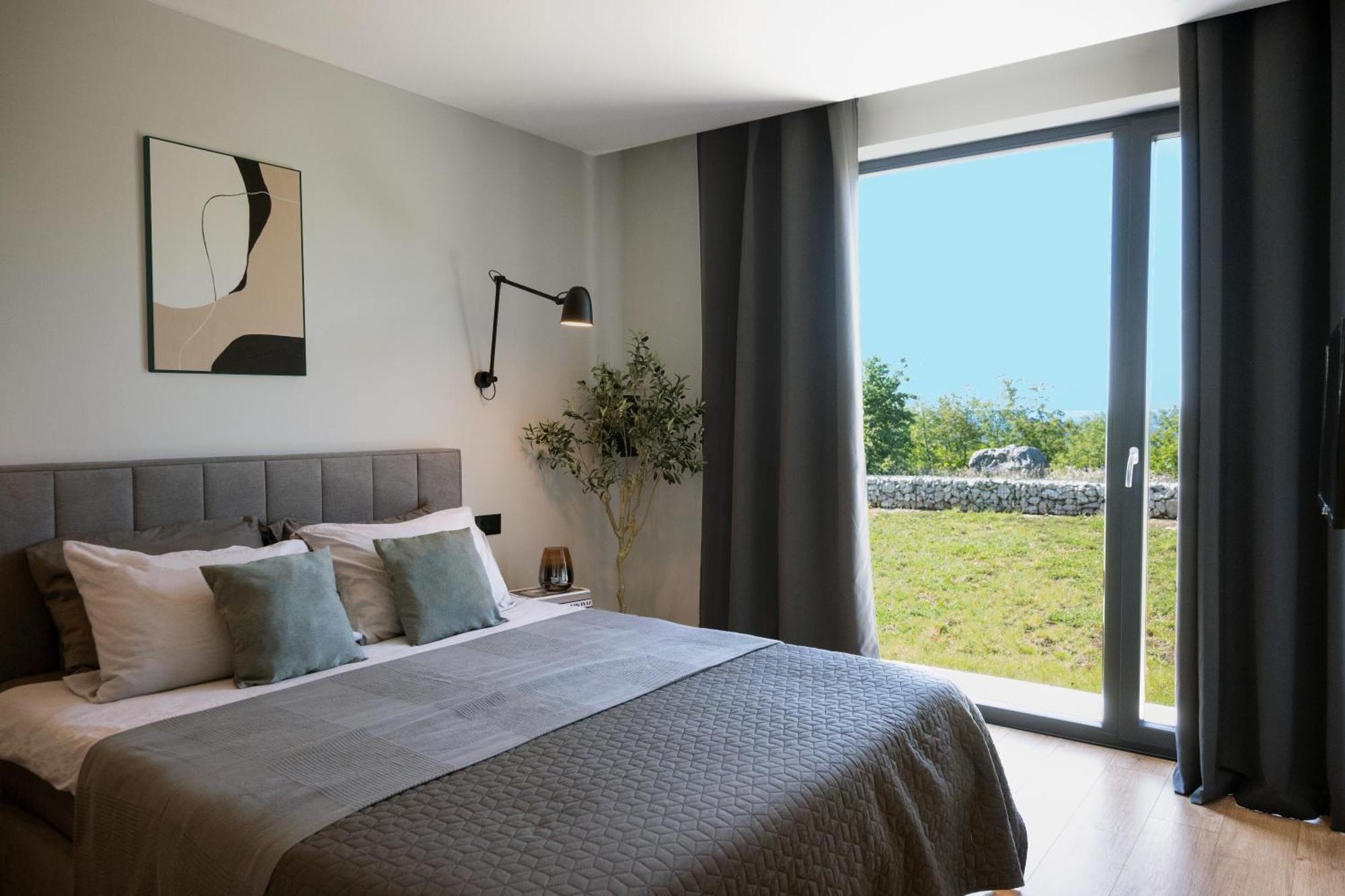 Villa Tonka With Jacuzzi Sauna And Private Pool Labin  Extérieur photo
